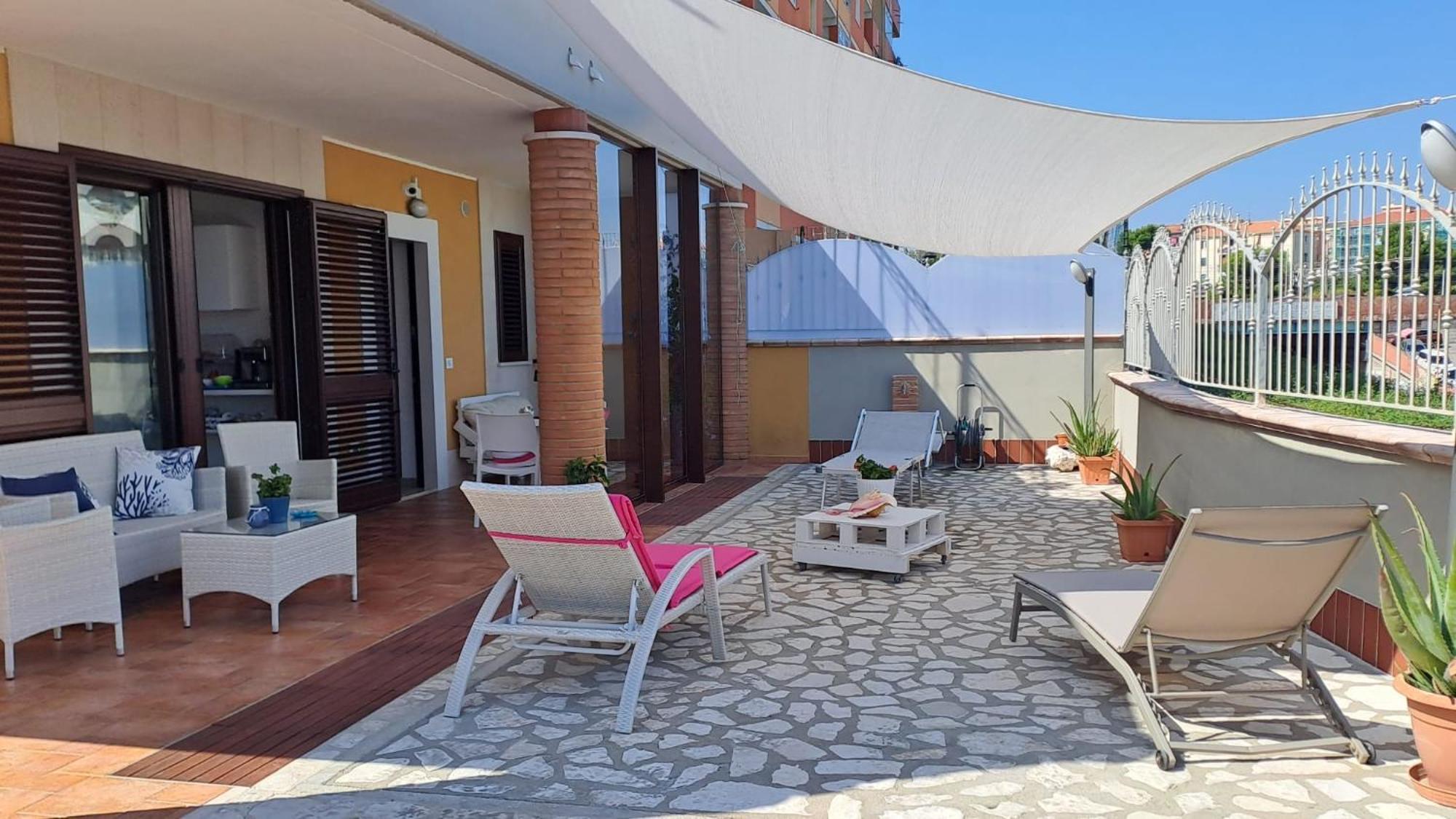 Tramonto Sul Mare Bed and Breakfast Termoli Eksteriør billede